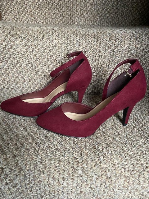 dark red heels uk